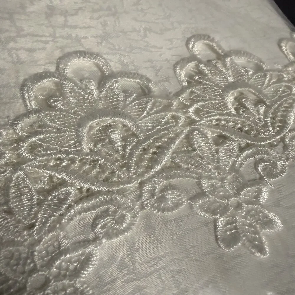 Oval White Guipure Lace Tablecloth Elegance Embroidered Overlay RC 205 Polish